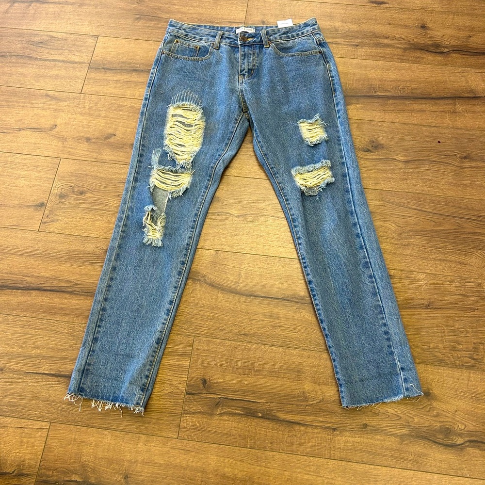 LIQUOR N POKER DISTRESSED WASHED BLUE ROW HEM JEANS IN SIZE 10